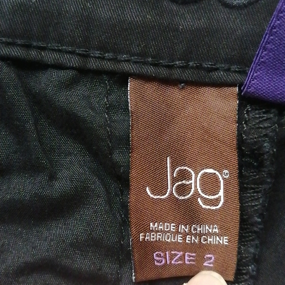 NWT, Jag ladies black stretch cuffed capris ,size 2 - Picture 7 of 11